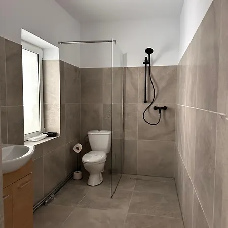 Apartament Cremene Garden *